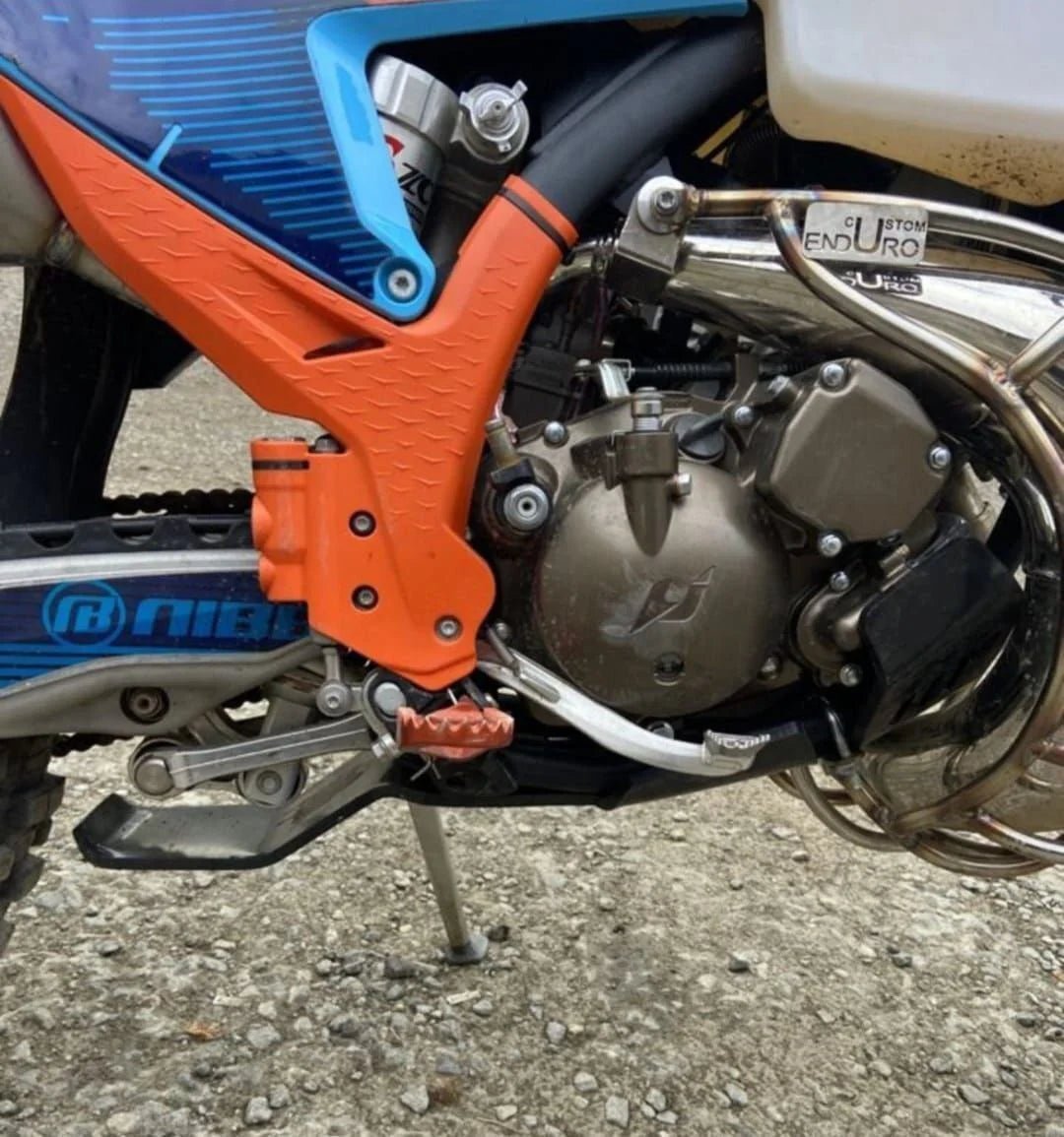 Skid Plate Hengjian Lanza MT 250 2024-2025