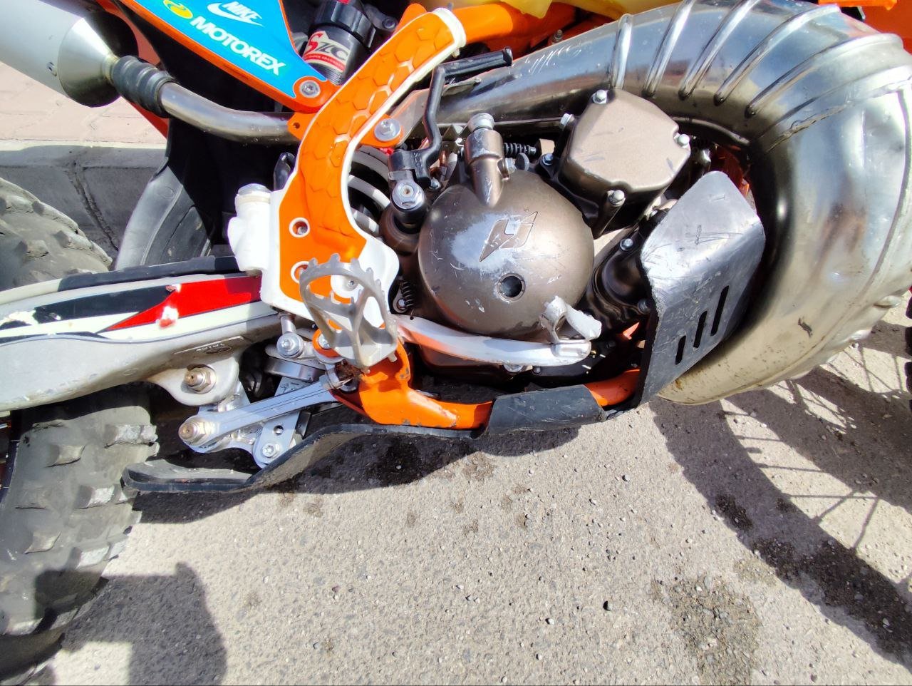 Skid Plate Pitsterpro GPX TSE 250R 2021-2026