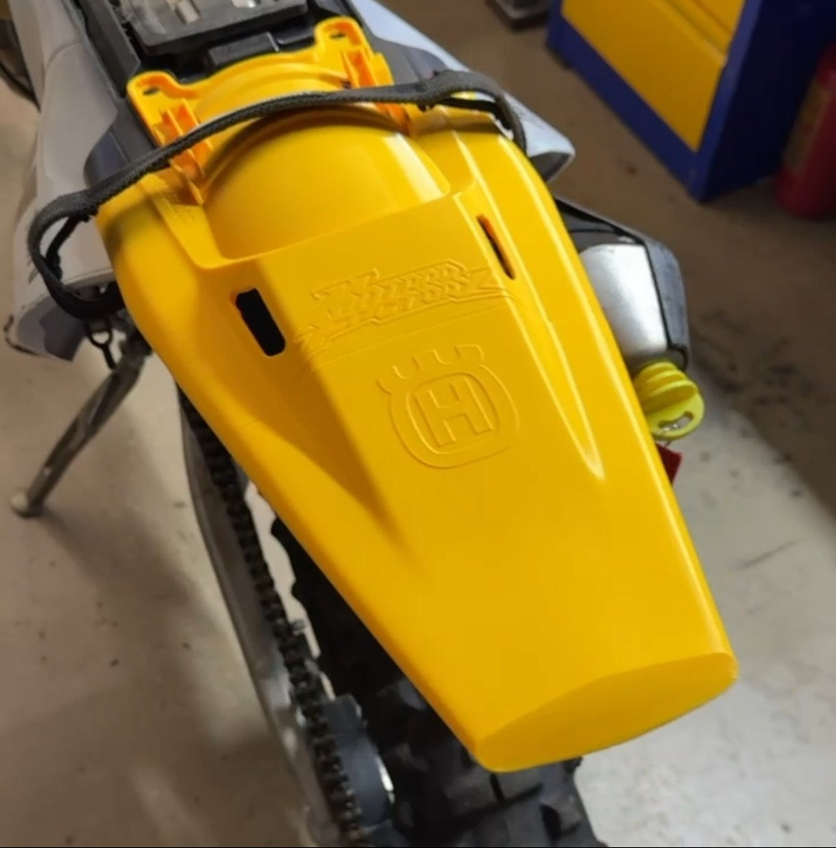 Flexible TPU Rear Fender for Husqvarna TBI 2024-2026