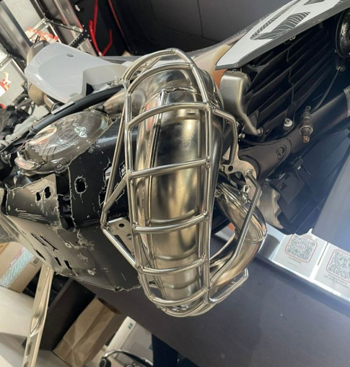 Exhaust Pipe Guard KTM | Husqvarna | Gas Gas 2024-2025 TBi