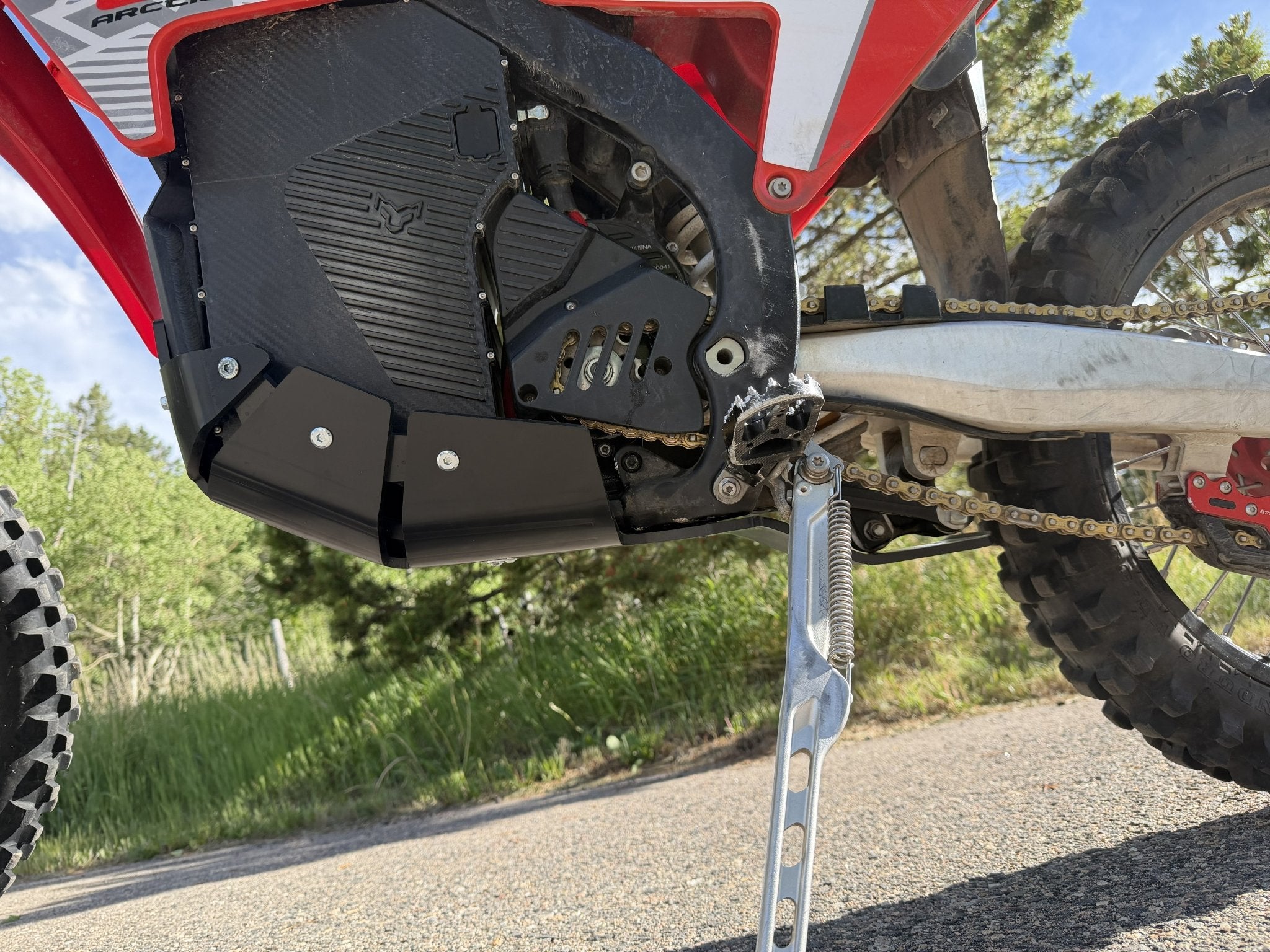 Skid Plate Arctic Leopard EXE 880 | 2025-2026 |