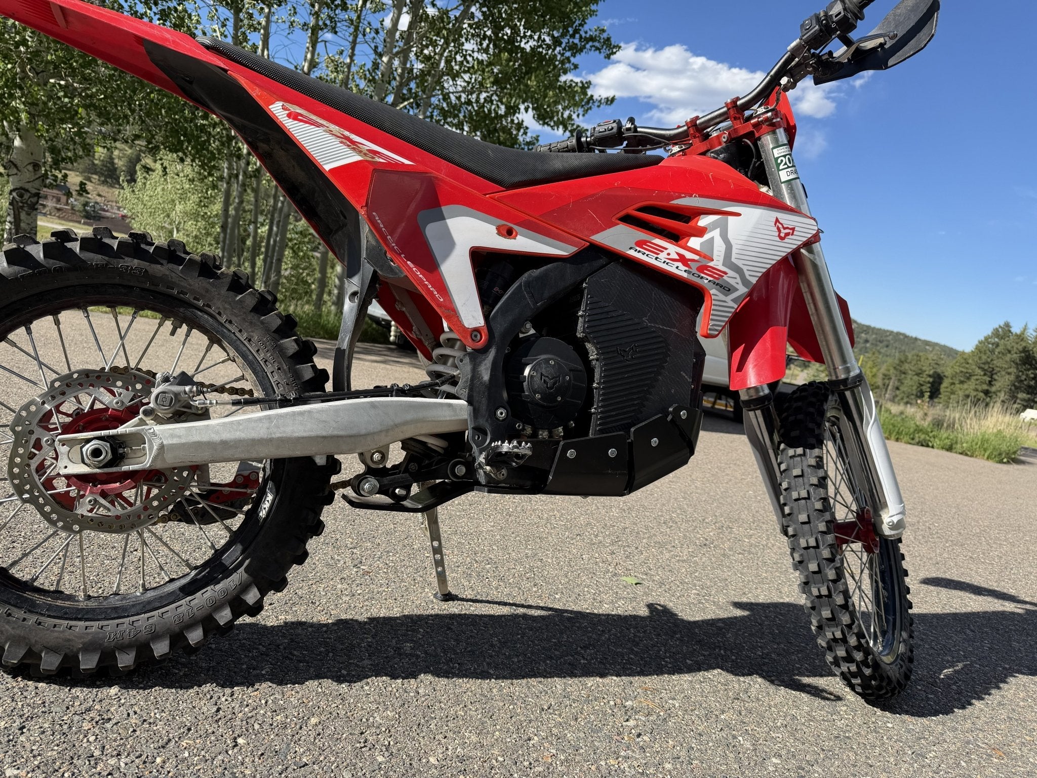 Skid Plate Arctic Leopard EXE 880 | 2025-2026 |