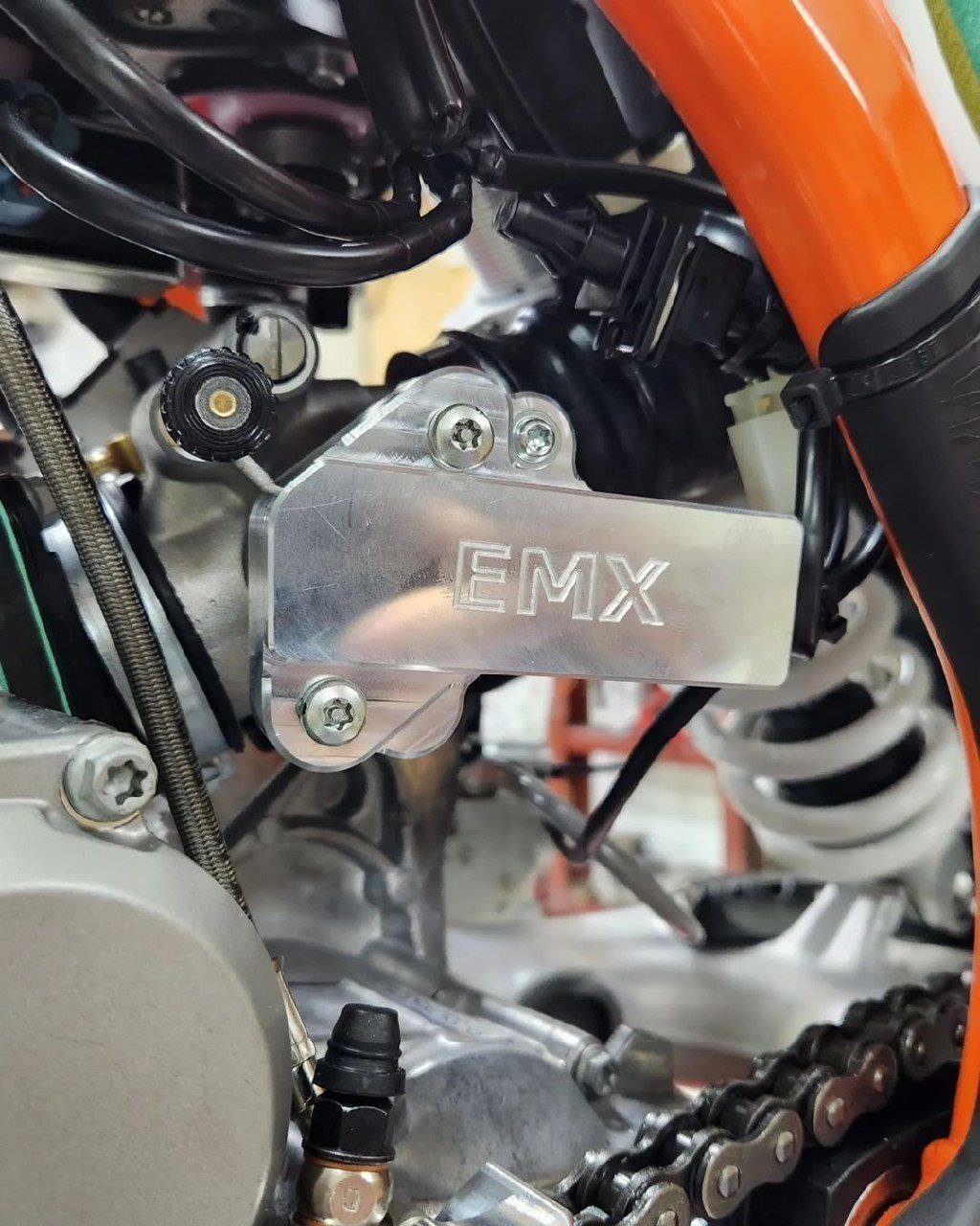 Throttle position sensor protection KTM | Husq | Gas Gas | 2017-2024 |